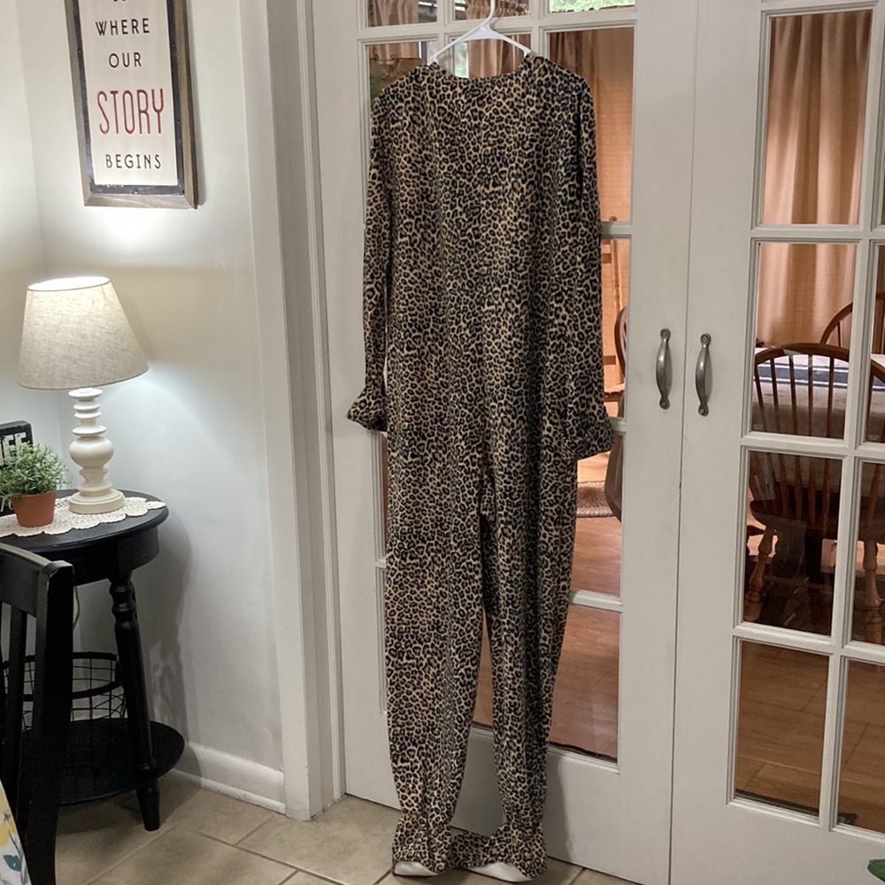 Softwear footed pajamas - Picture 10 of 12